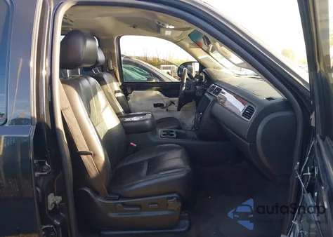 2009 Chevrolet Suburban 1500 Lt2 из США, поврежденный, VIN 1GNFK26349R259320